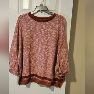 Umgee Light Sweater Half Sleeves- Woman Size Medium